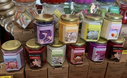 Home interiors new candles / frasco de vidrio $10 each