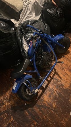 Blue Mini Gas Pocket Bike Scooter