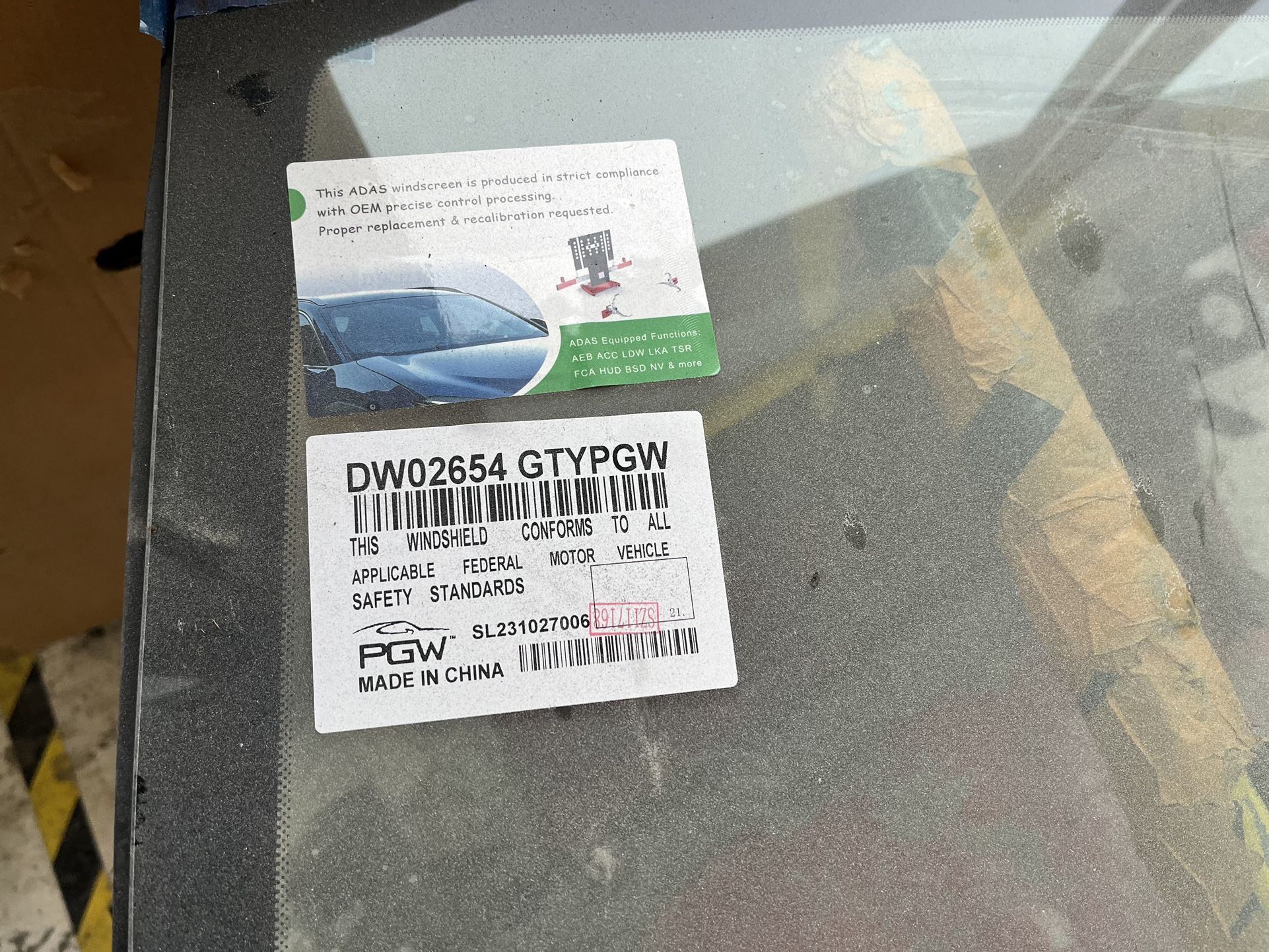 Windshield Chevrolet Equinox