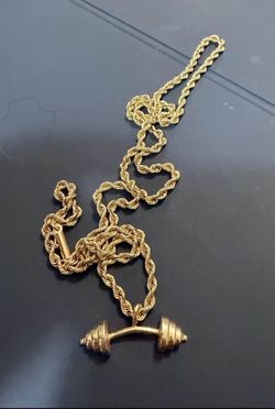 14k gold rope chain with pendant