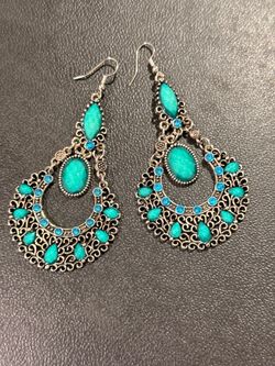 Aretes