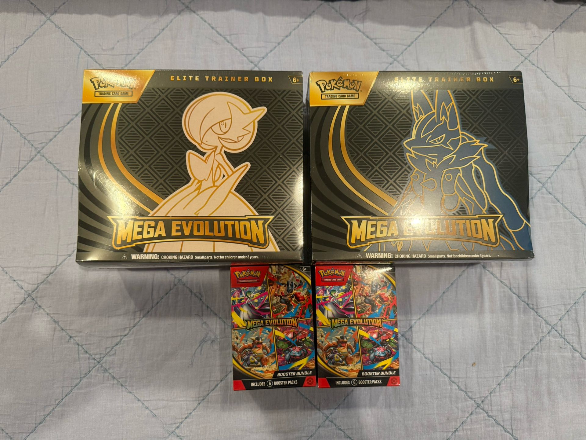 Pokemon Mega Evolution Lucario Gardevoir Etb