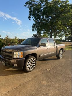Chevy Silverado 1500 LTZ