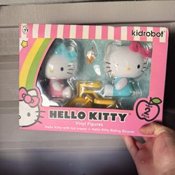 Hello Kitty Vinyl Figures pack 