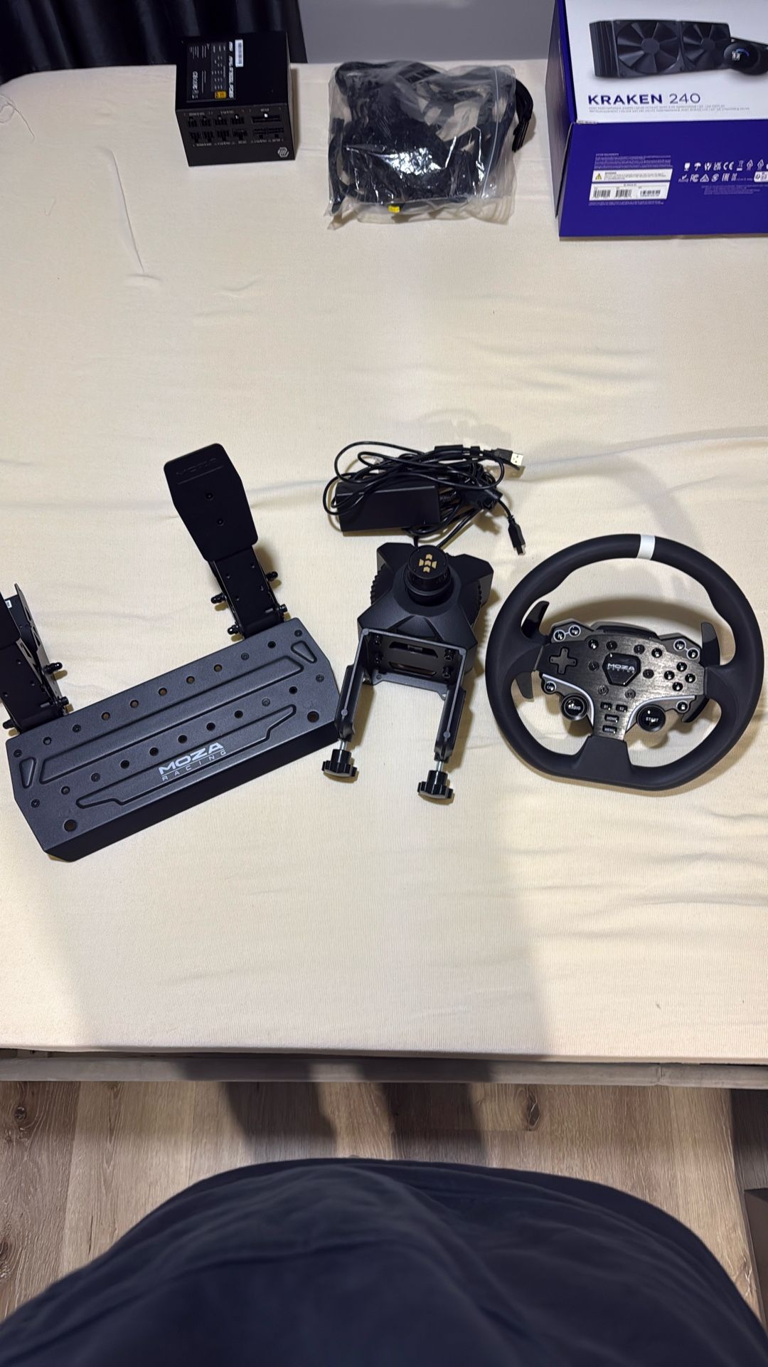 Moza R3 Racing Wheel And Pedals For PC