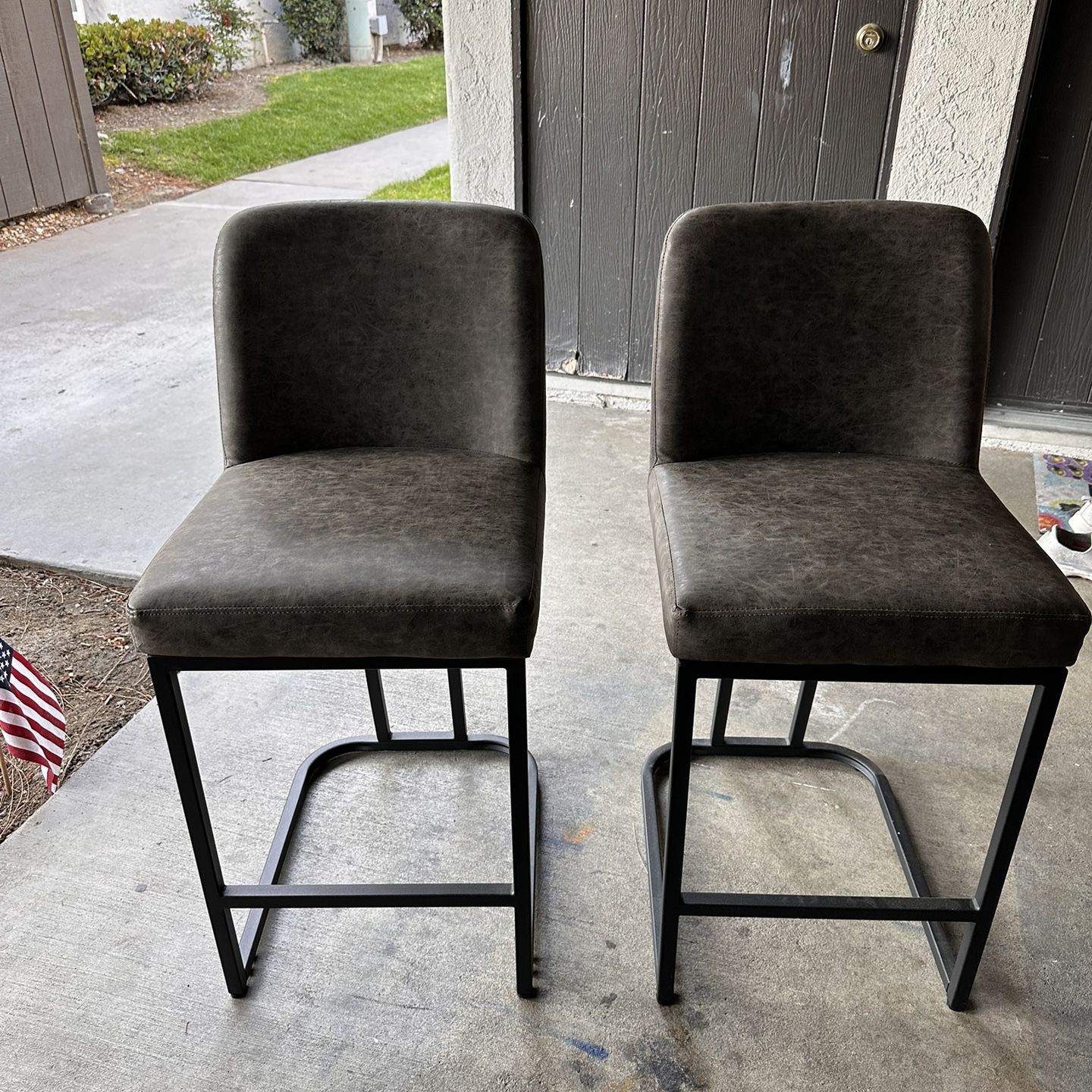 Set Of 2 Bar/counter Chairs 