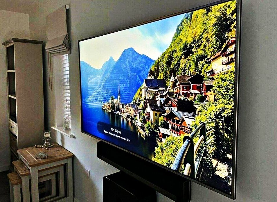 FREE Smart TV - LG