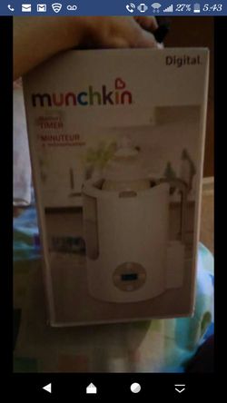 Munchkin bottle warmer