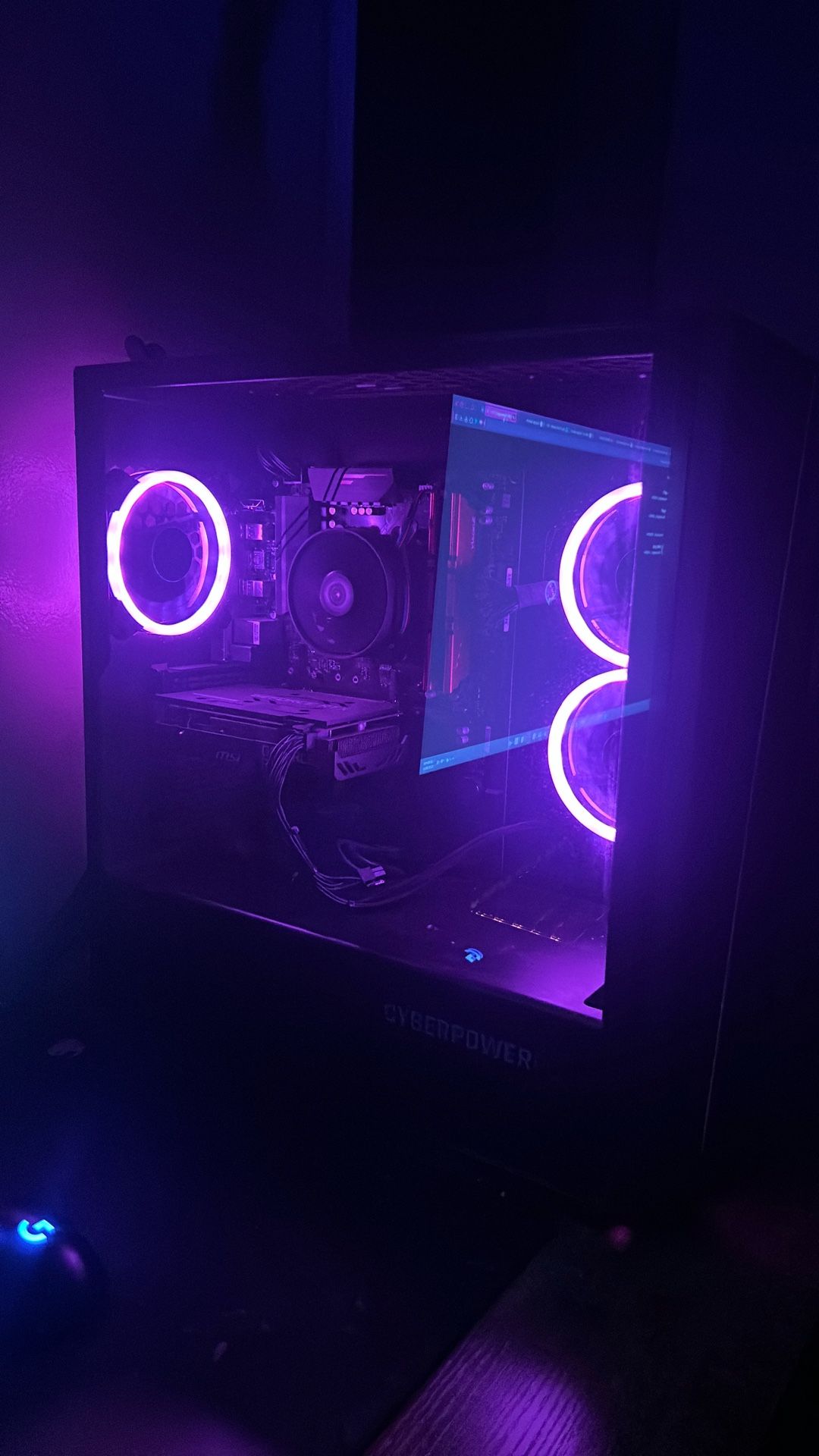 CyberPowerPc Full Gaming setup