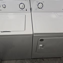 WASHER_DRYER SET  LIKE NEW