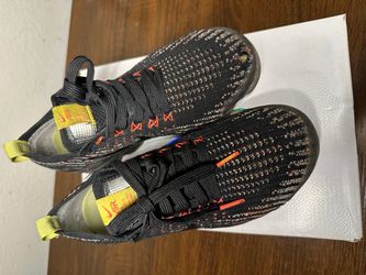 Nike Air VaporMax Flyknit Sneakers