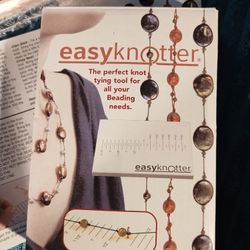 The Easy Knotter Beading Board Tool Brand New 