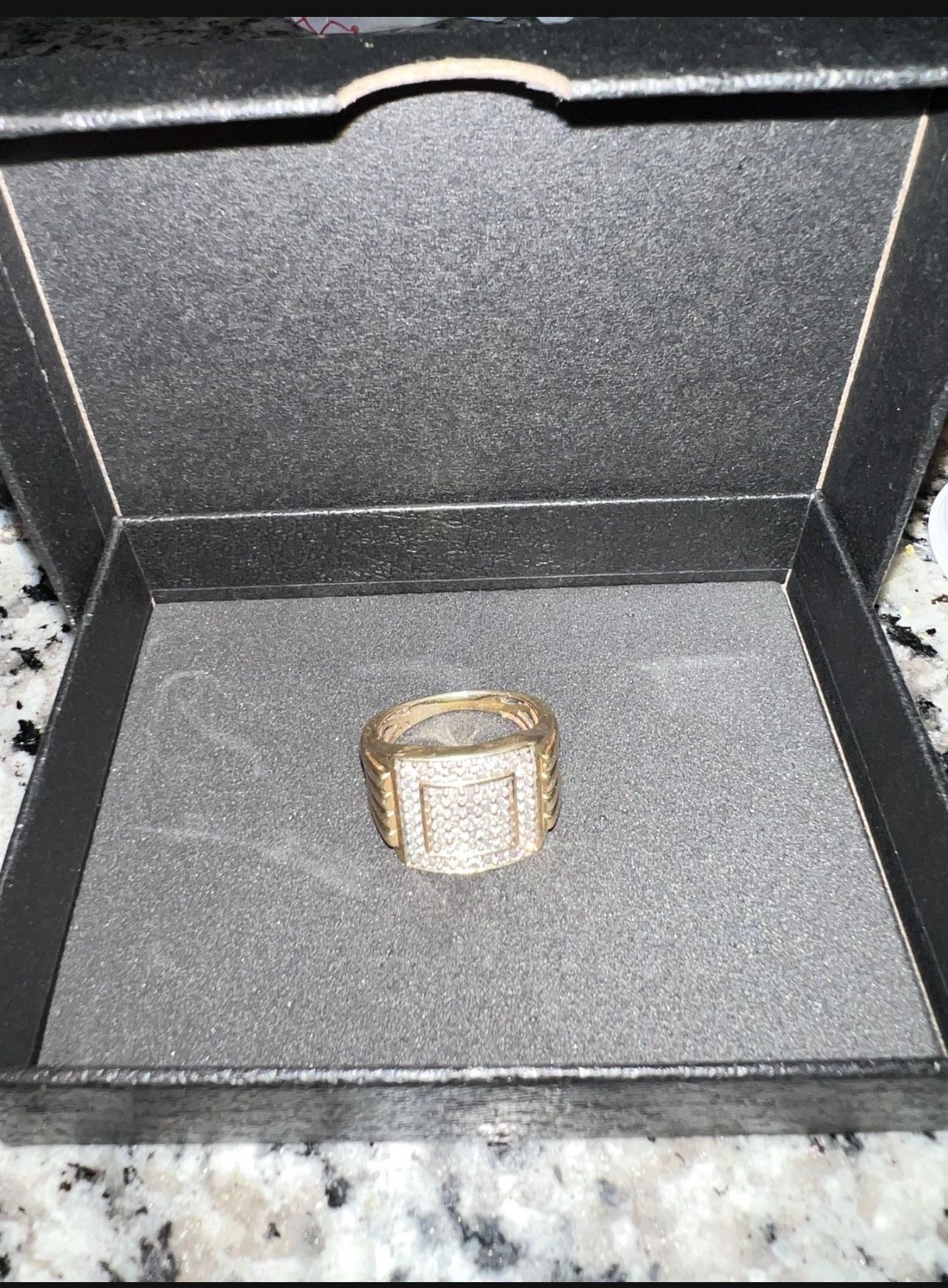 Male Gold Diamond Ring 