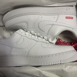 SUPREME AIR FROCE ONES 