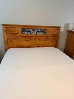 Rustic Pine Queen Set Bedroom Furniture