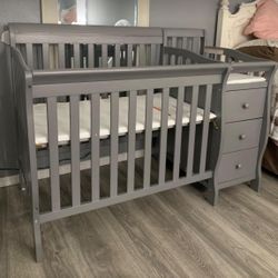 Convertible Crib And Changer