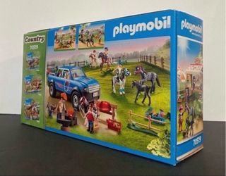 77 piece Playmobil Pony Café Toy 4-10 years