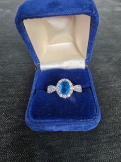 Platinum pt 950, natural sapphire and diamond engagement ring