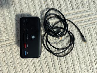 USB-C Hub / Docking Station with Cable Mac Compatible!