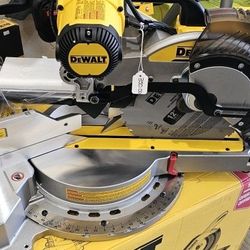DEWALT
15 Amp Corded 12 in. Double Bevel Sliding Compound Miter Saw, Blade Wrench and Material Clamp