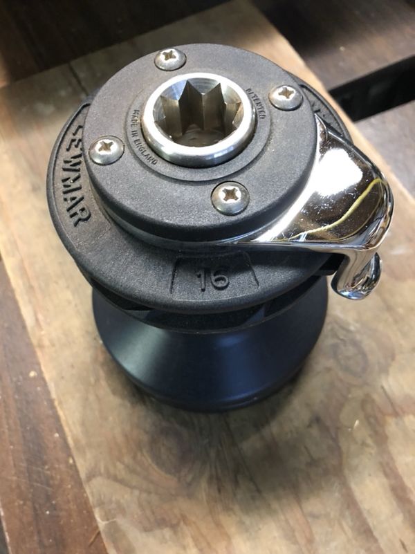 Lewmar 16 self tailing ocean winch (new) for Sale in Oak Harbor, WA