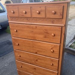 Dresser, 5 Drawers, Decent Shape, Delivery
