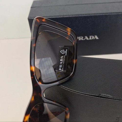 Authentic New Prada PR 08YS 01V8C1 Cat Eye Sunglasses
