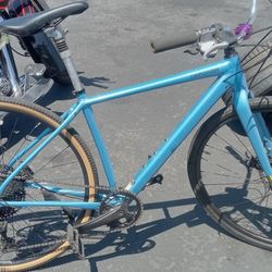 Cannondale 21 Speed Road Bicycle 