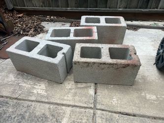 Free cinder blocks