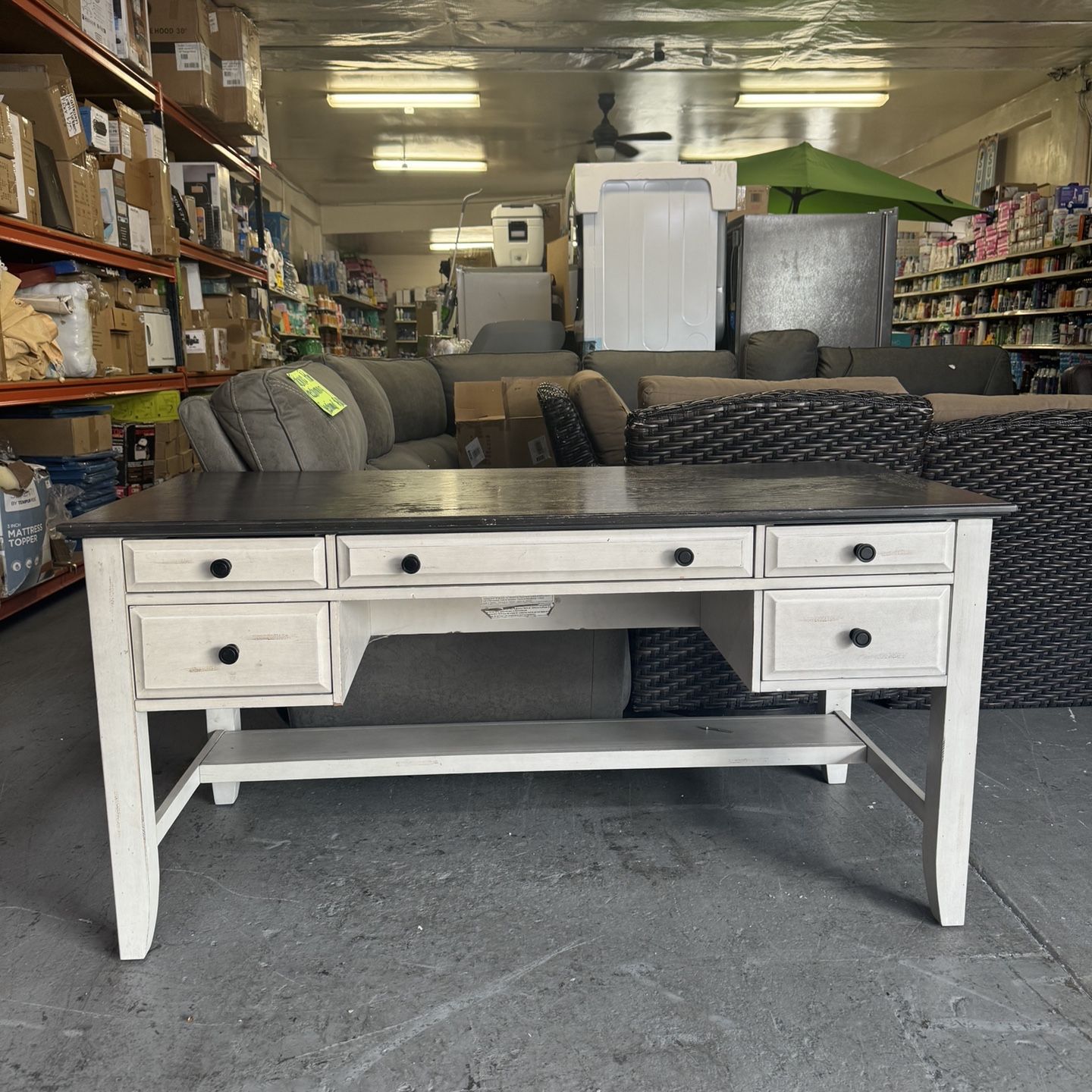 Ashlyn 60 Writing Desk for Sale in Phillips Ranch CA OfferUp