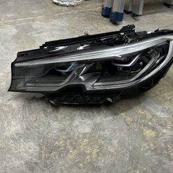 2020 BMW M5 Comp Headlight 