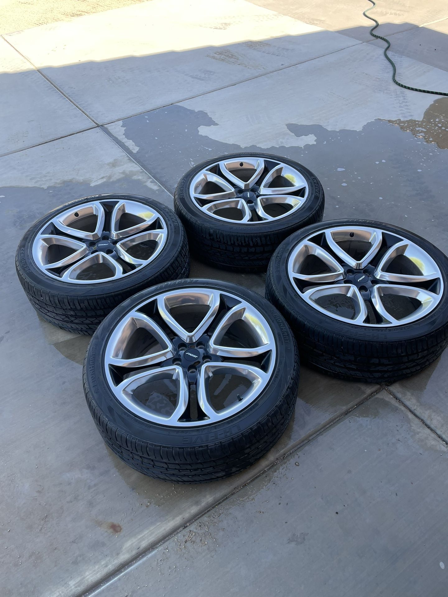 Ford Edge Sport 22” wheels