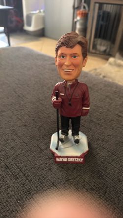 This is a Wayne Gretzky Phoenix Coyotes bobblehead from the 2006 Season.