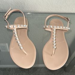 Stuart Weitzman Goldie Embellished Jelly Sandals Creme Color-semi shine rubber w pearls size 7-used