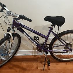 Women’s mountain bike