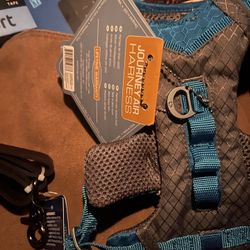 Kurgo Journey Air Dog Harness - Brand New with Tags Desc