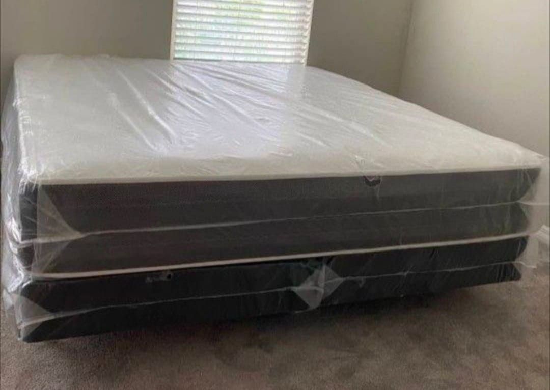 BRAND NEW KING SIZE Mattress Free Box Colchones Nuevos KING