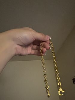 Auth Louis Vuitton’s Chain Short
