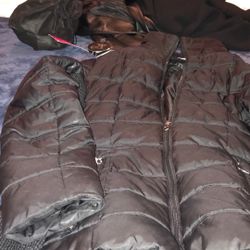 Nautica Men’s XXL Black Puffer Jacket