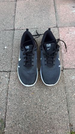 Nike Flex Experience 8