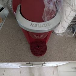Keurig Coffee Machine 