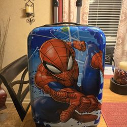 Brand New Rolling Hardshell Spiderman Suitcase. "CHECK OUT MY PAGE FOR MORE DEALS "