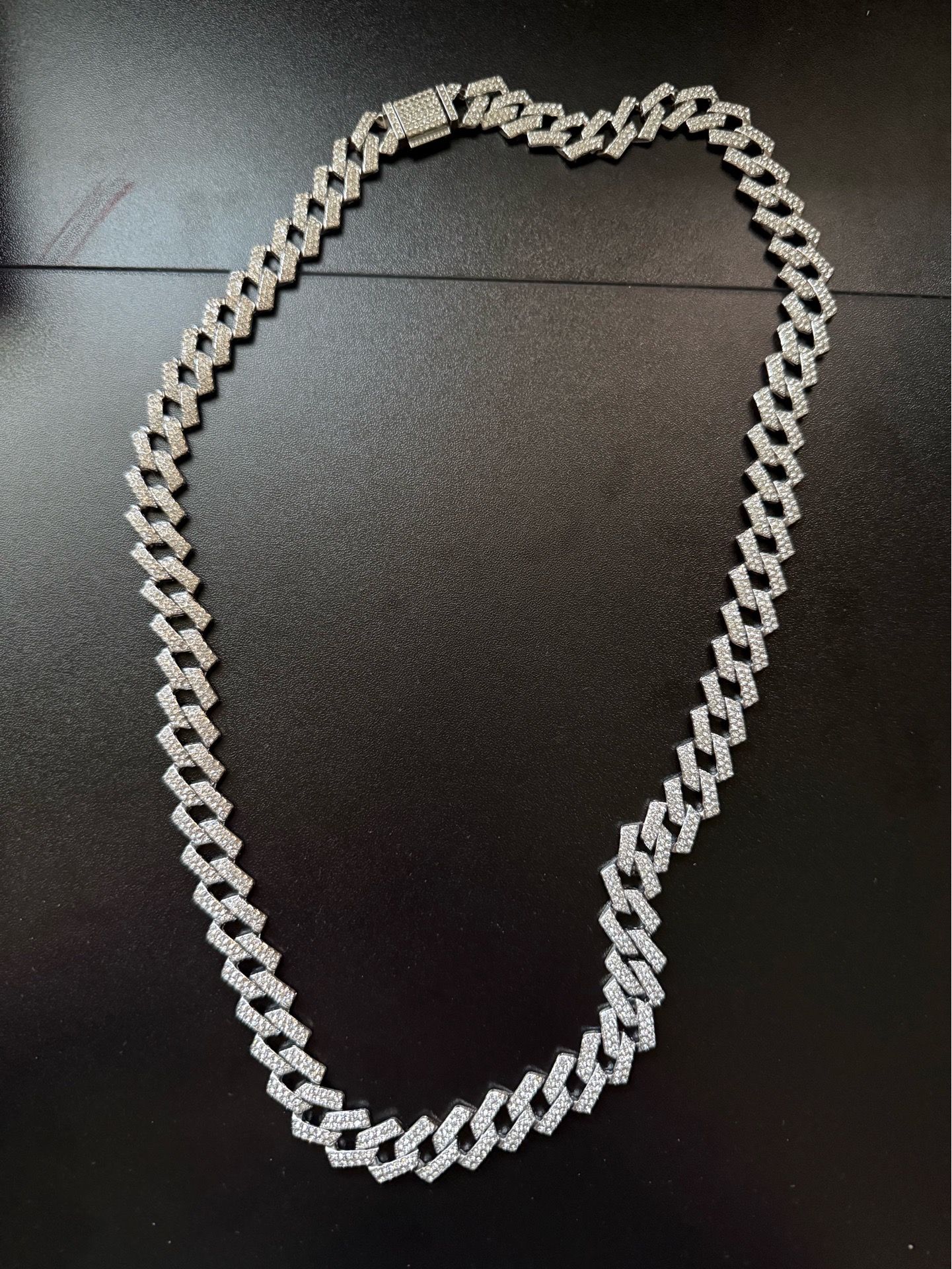 Cuban chain link