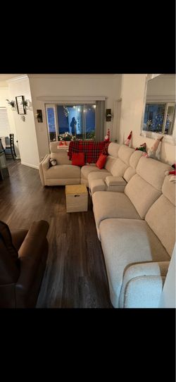 Sectional sofa