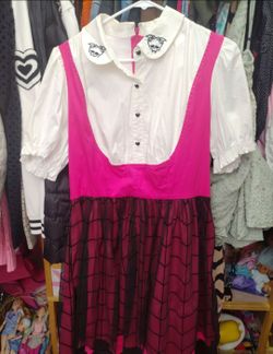 Hot topic monster high Dracularua Halloween costume