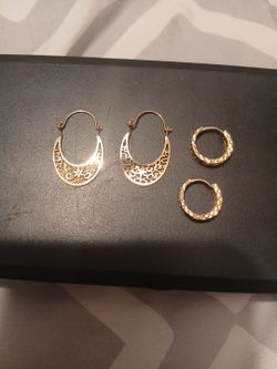 Dos Pares De arracadas 14k