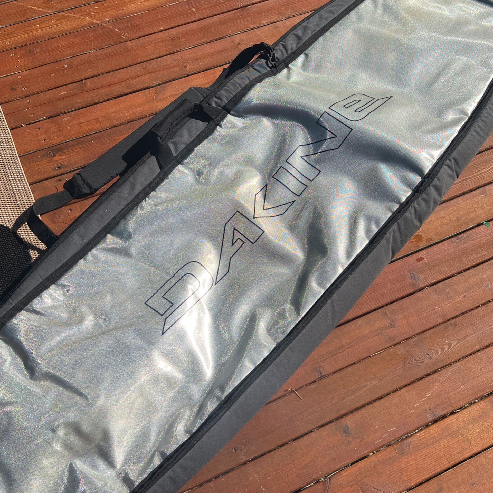 8’ PENDING Dakine Double Surfboard Travel Bag Unused for Sale in Gig