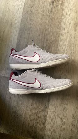 Nike Tiempo Gato Indoor Soccer shoes size 11