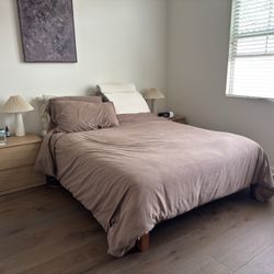 Queen Size Mattress With Bed Frame (MUST GO)
