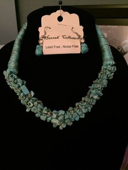 Tumbled turquoise necklace and earrings